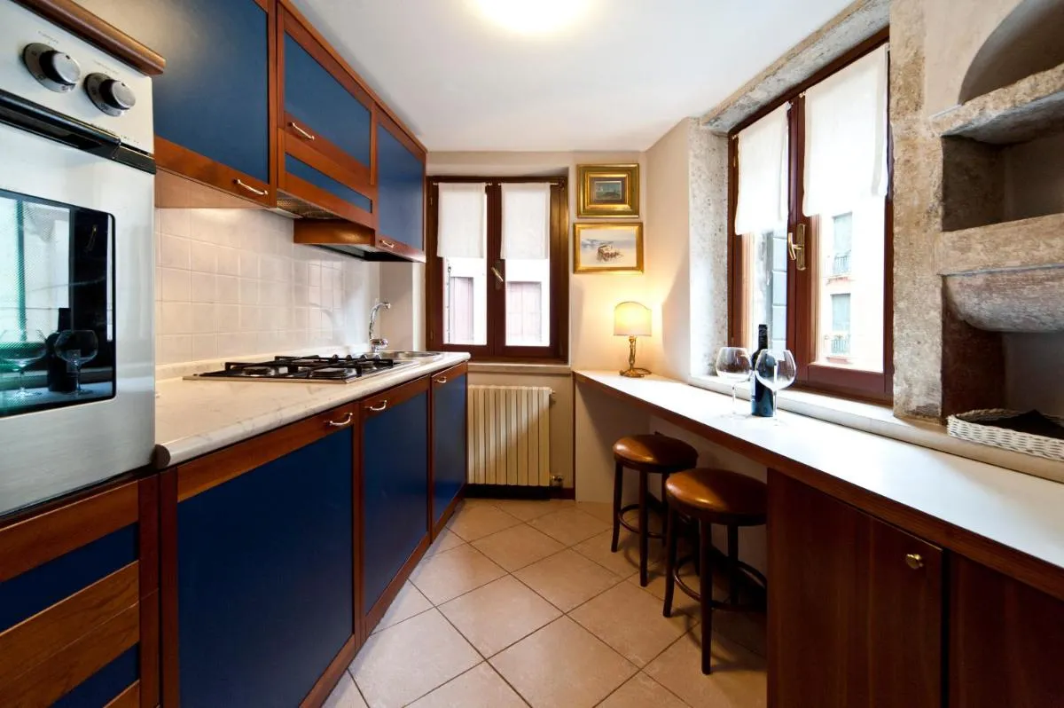 Image 3 of Allegretto