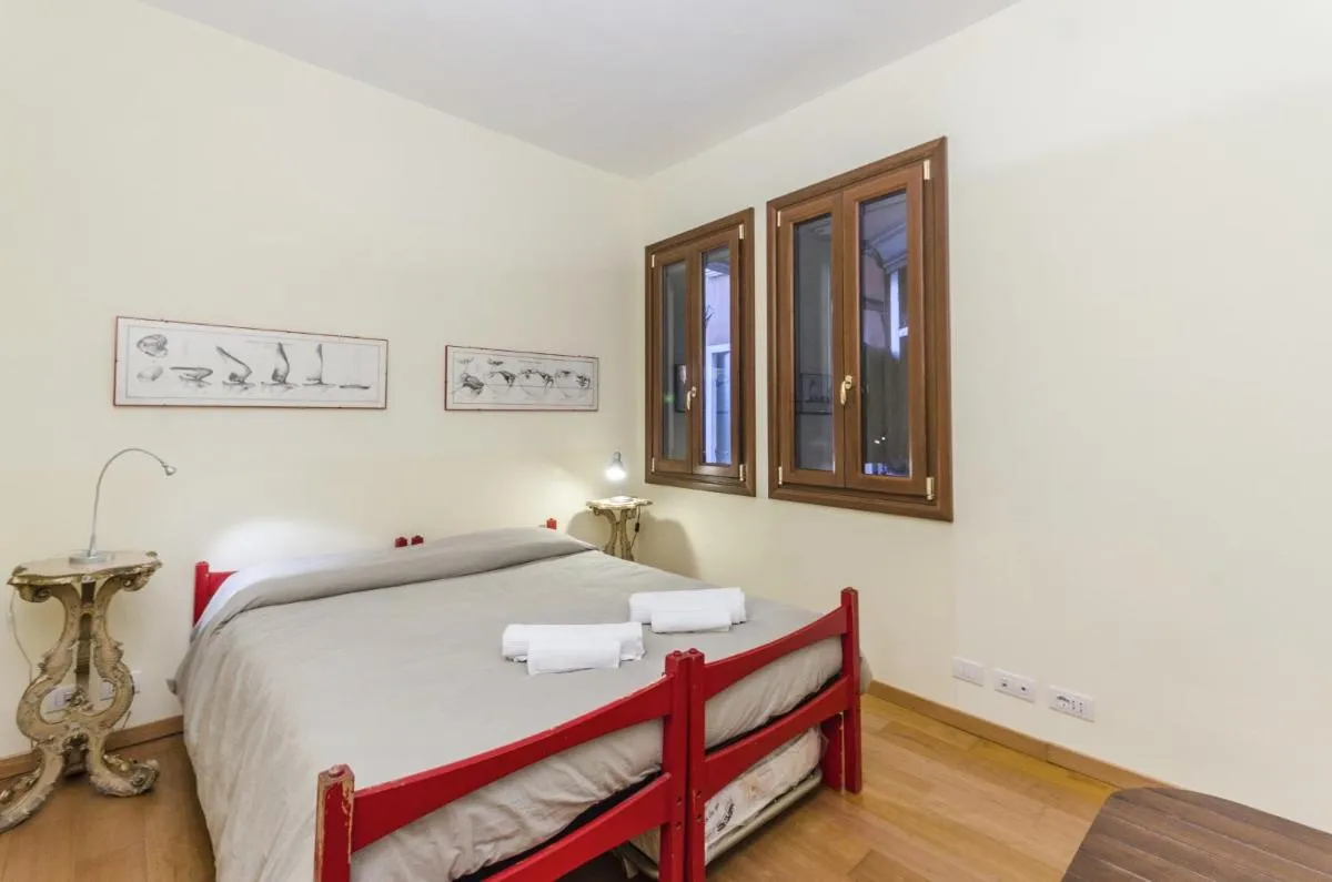 Image 1 of Andreina Home