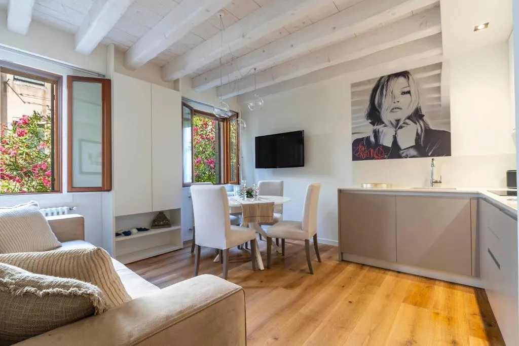 Image of Angel’s Luxury House