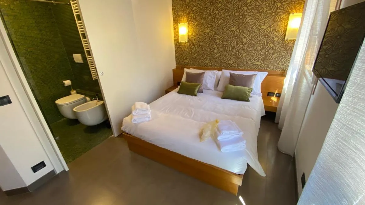 Image 2 of Antico Casin