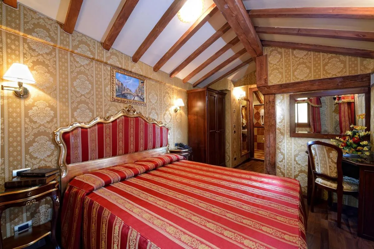 Image 6 of Antico Panada