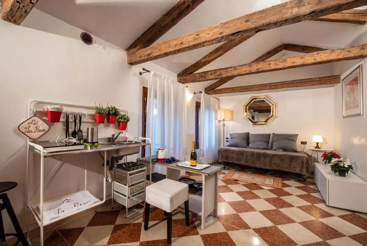 Image 2 of Anzolo Palace – Rooms & Apartments