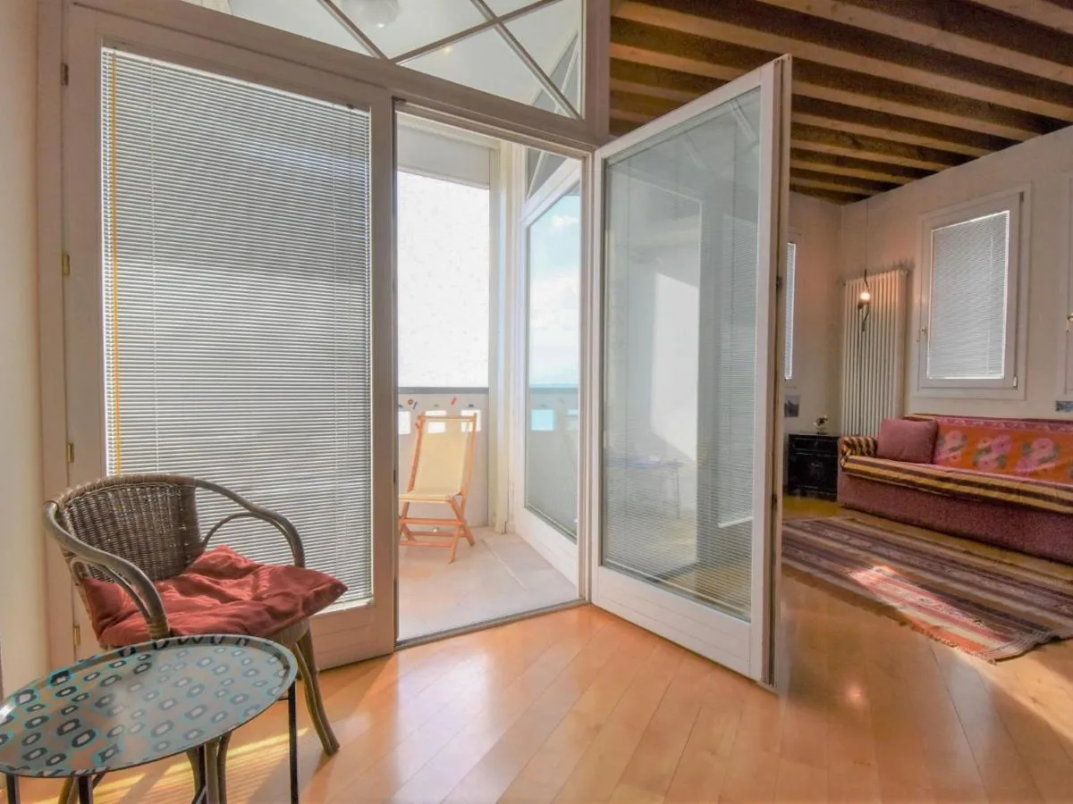 Image 3 of Apartment Iris by Interhome