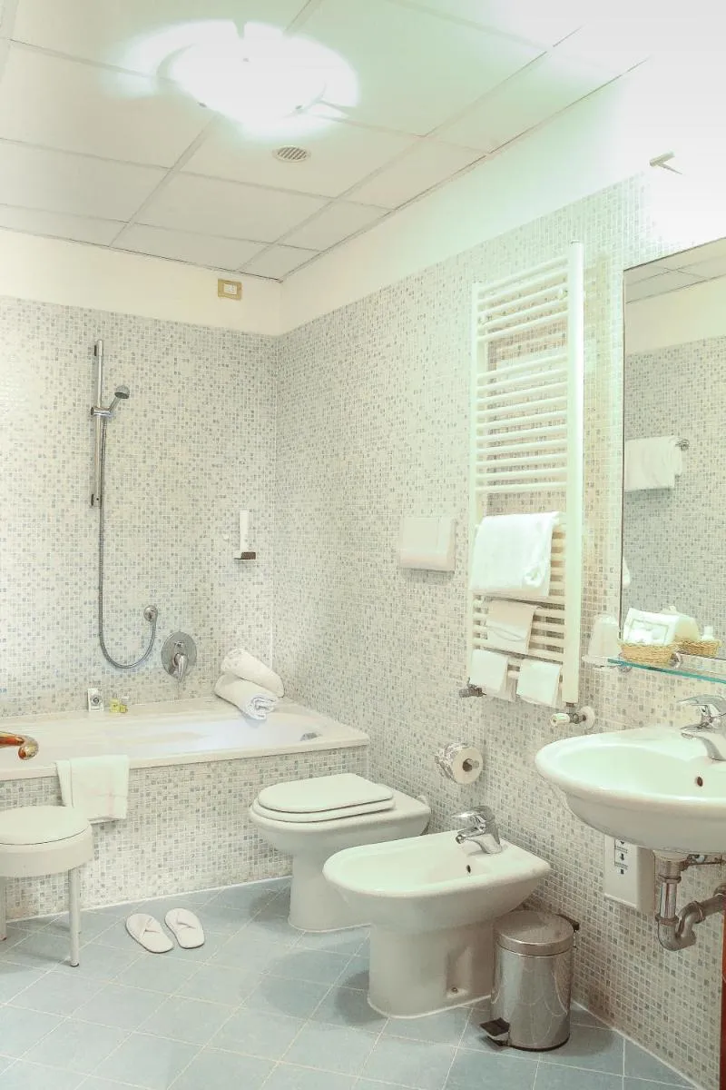 Image 4 of Apostoli Palace