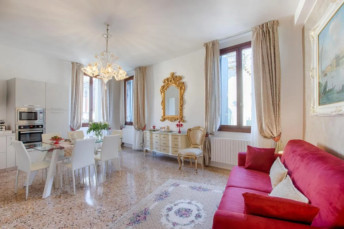 Image 2 of Appartamento Perla con vista Canale