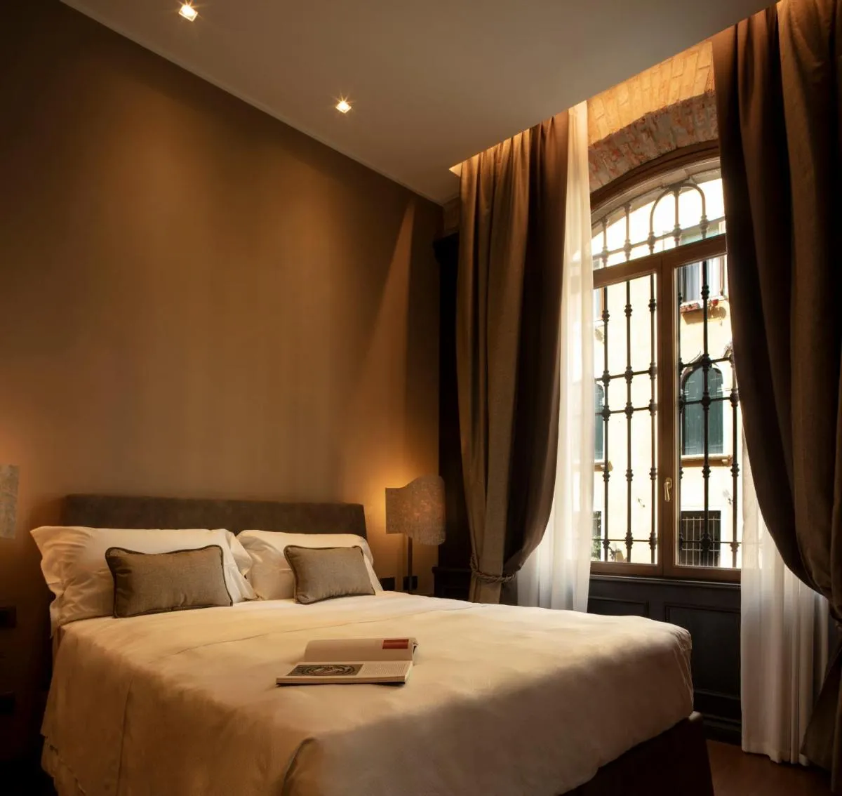 Image 1 of Aqua Apartments