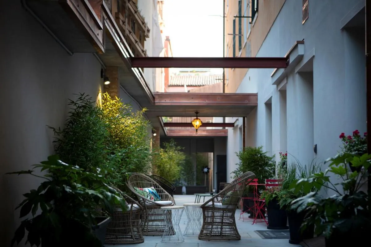 Image 2 of Aqua Apartments