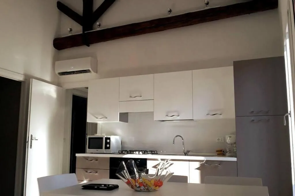 Image 3 of Attico Biennale Venezia Nuovissimo