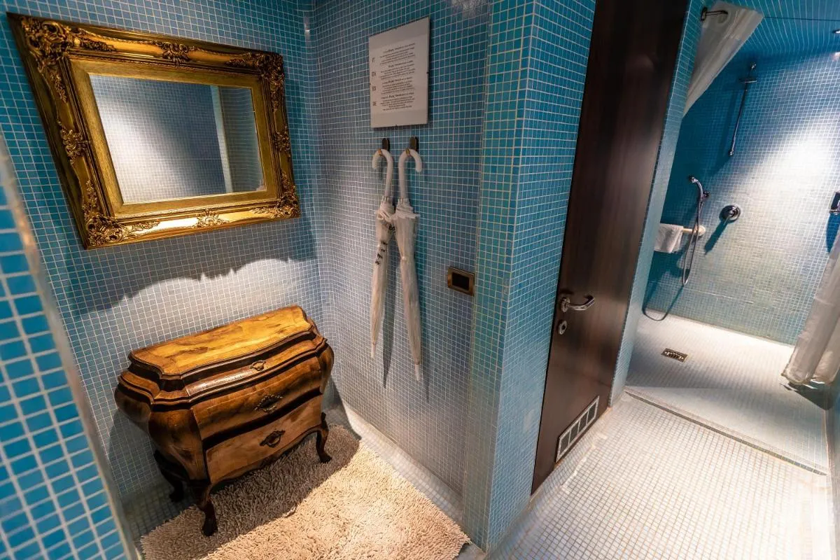 Image 2 of Avogaria 5 Rooms