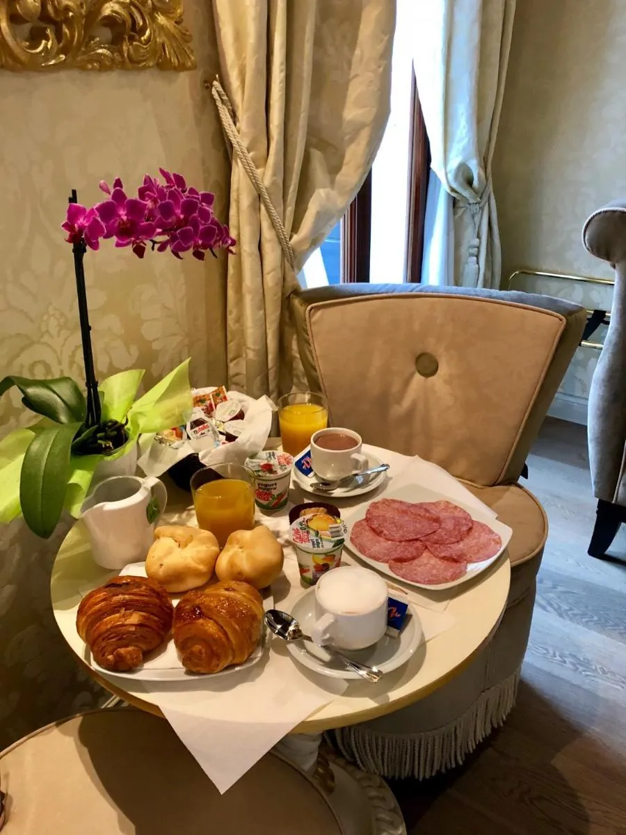 Image 4 of B&B Patatina