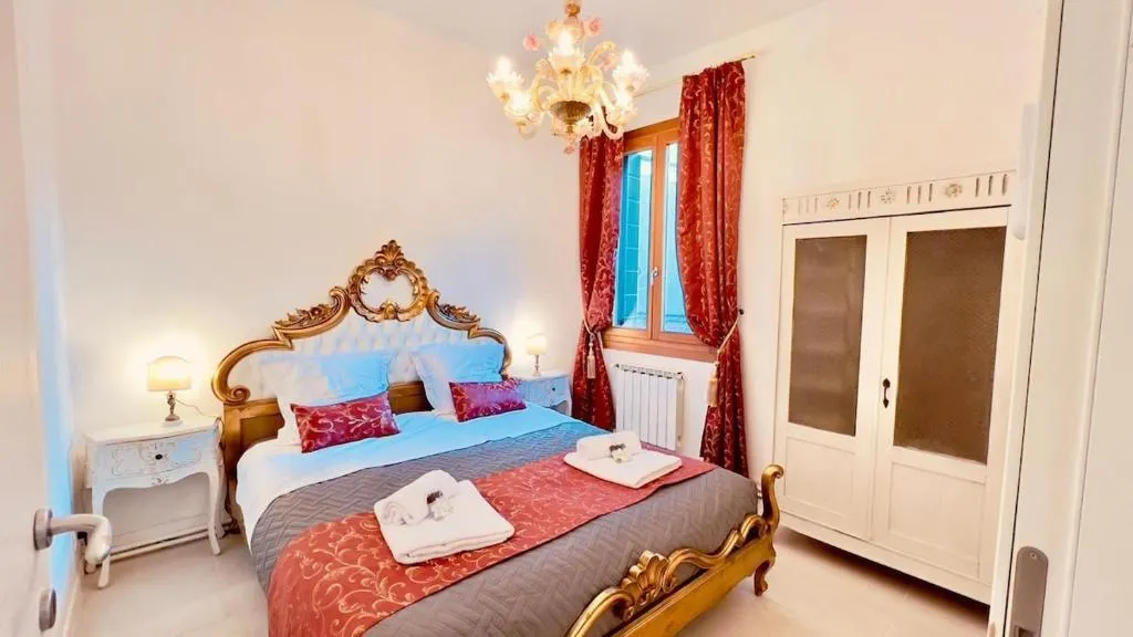 Image of Behind Ca’ Fumiani en Charme