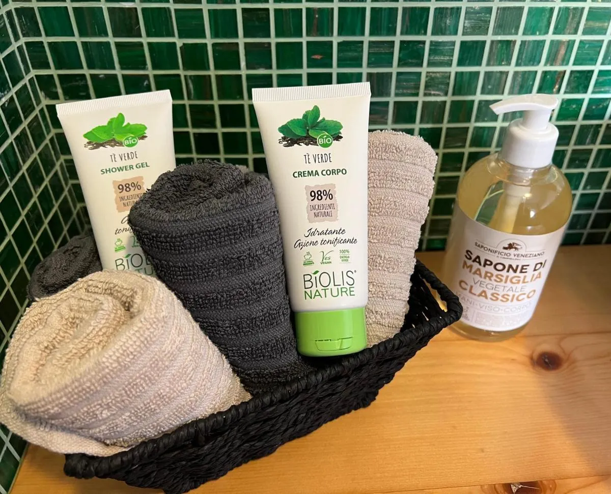 Image 1 of Blue George Apartment