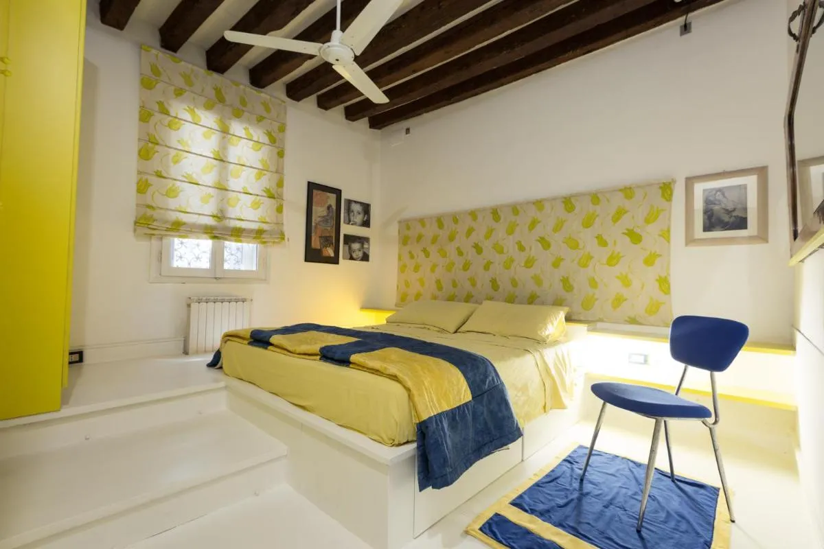 Image 1 of BlueYellow home in Cannaregio Air conditioning WiFi