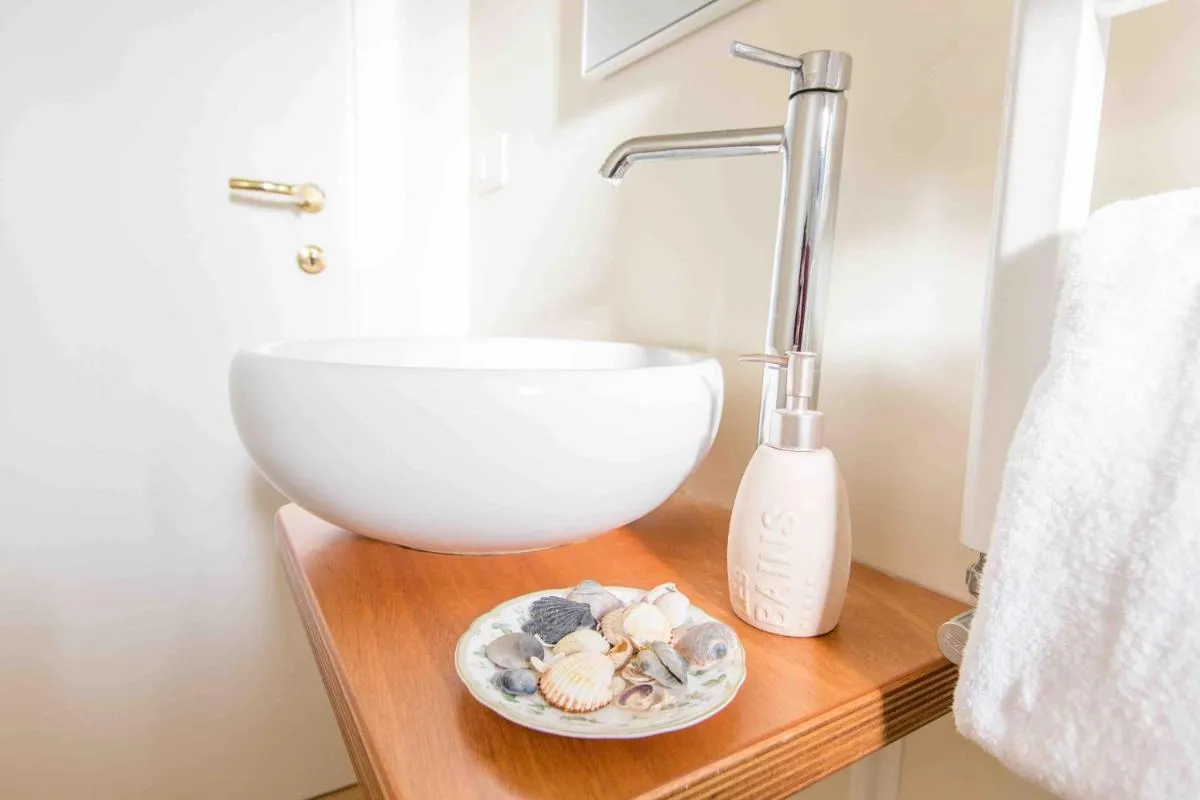 Image 6 of CA CORTE NOVA design apartment with canal view