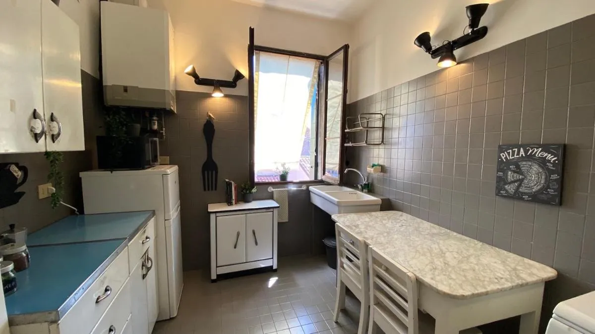 Image 3 of CA’ ROMANTICA – BIG APPARTMENT at ACCADEMIA