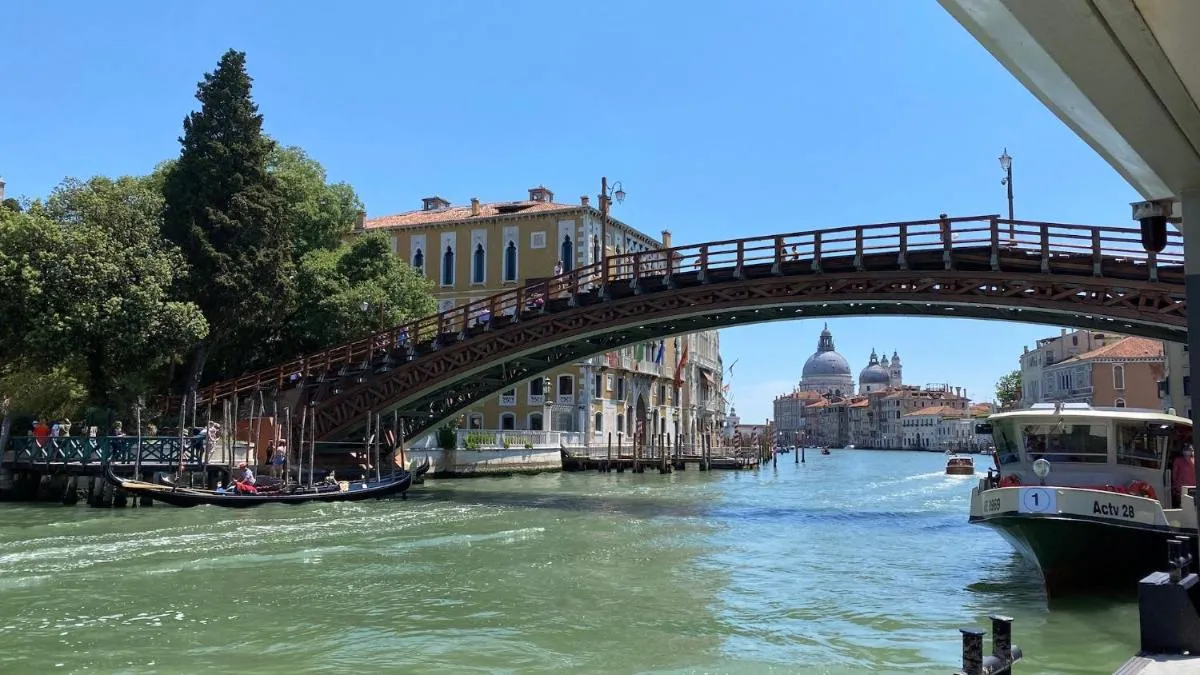 Image 5 of CA’ ROMANTICA – BIG APPARTMENT at ACCADEMIA