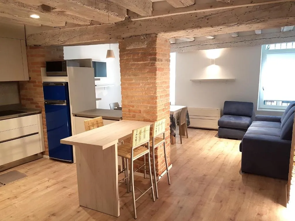 Image of CORTE SCONTA Mini-Loft