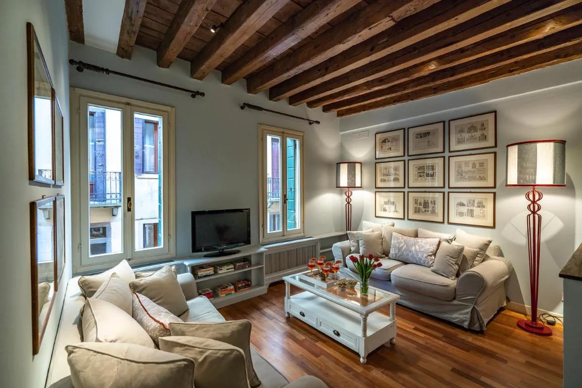 Image 4 of Ca’ Belle Arti in Dorsoduro