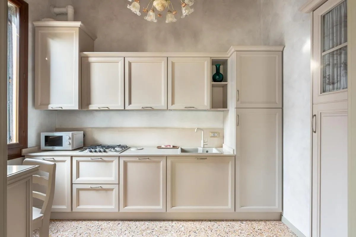 Image 3 of Ca’ Cappello Venice Apartment 1 with Canal View