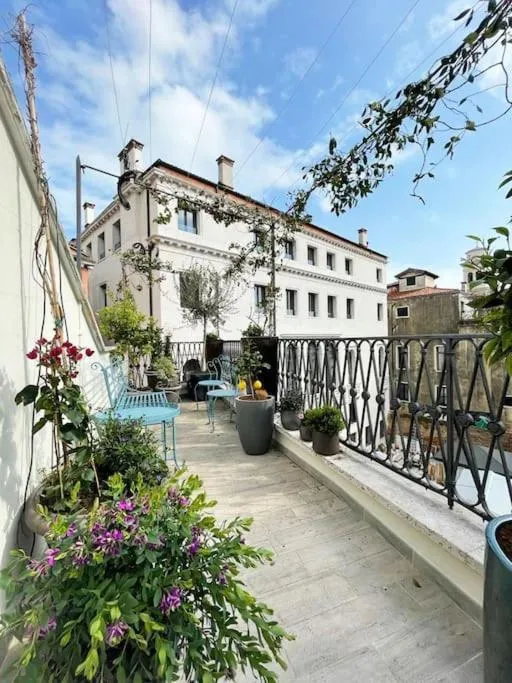 Image 3 of Cà Cornelia – a rooftop terrace with dazzling view