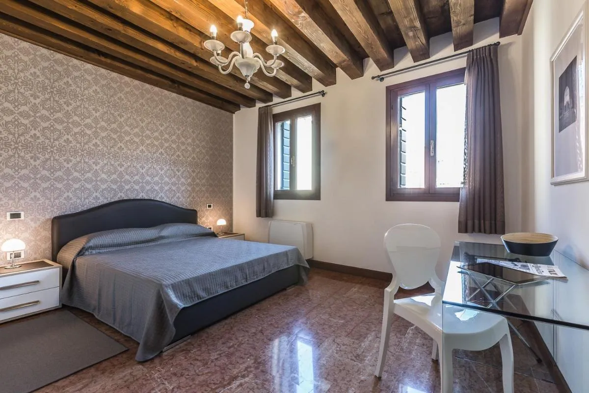 Image 5 of Ca’ Del Monastero 3 Collection Apartment for 4 Guests with Lift