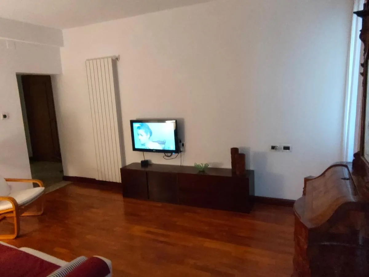 Image 4 of Ca Donzela