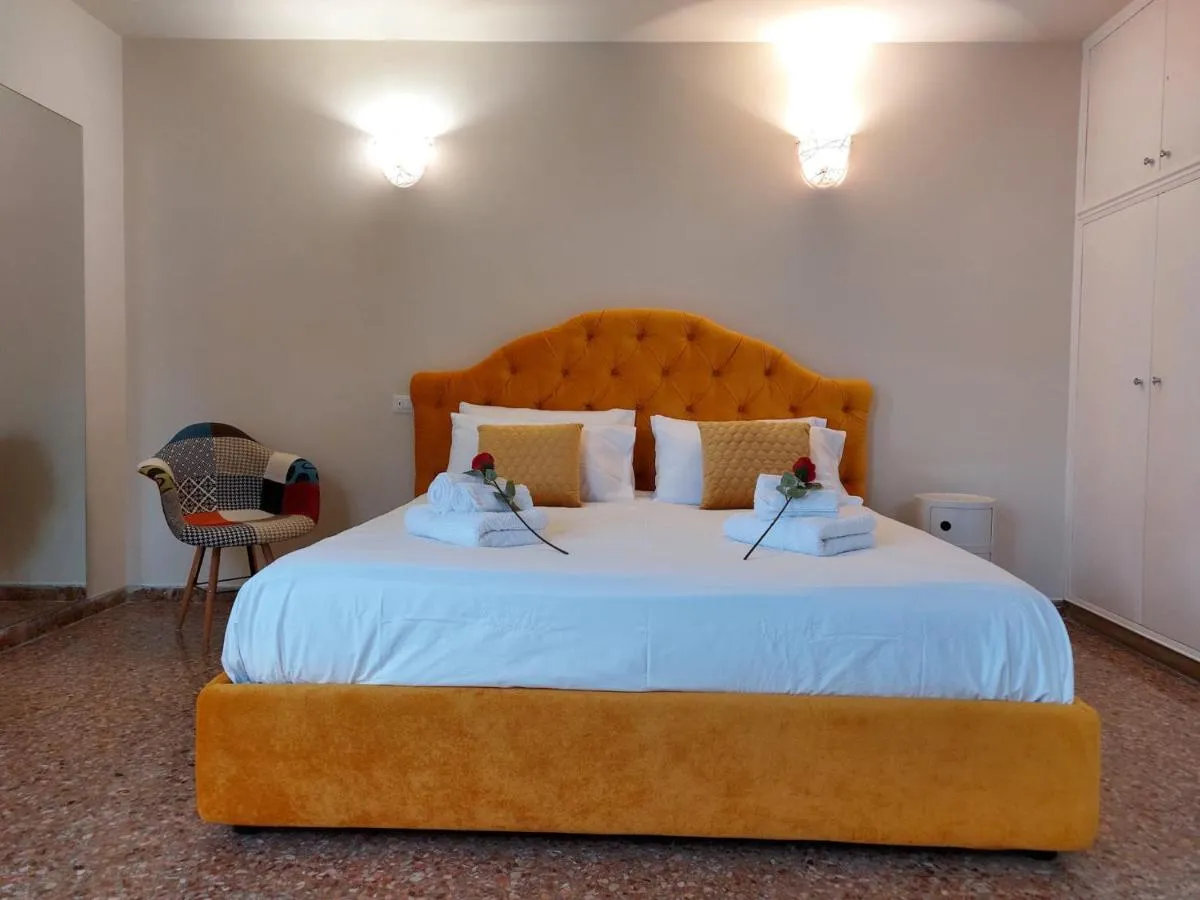 Image 6 of Ca’ Francesca Suite Terrace in Venice