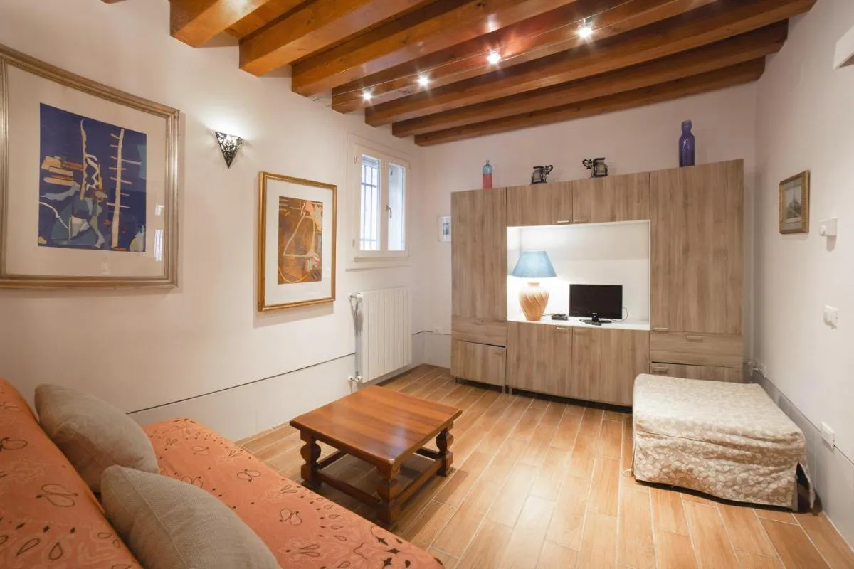 Image 4 of Cà Gamba by Venicevillas, Guglie