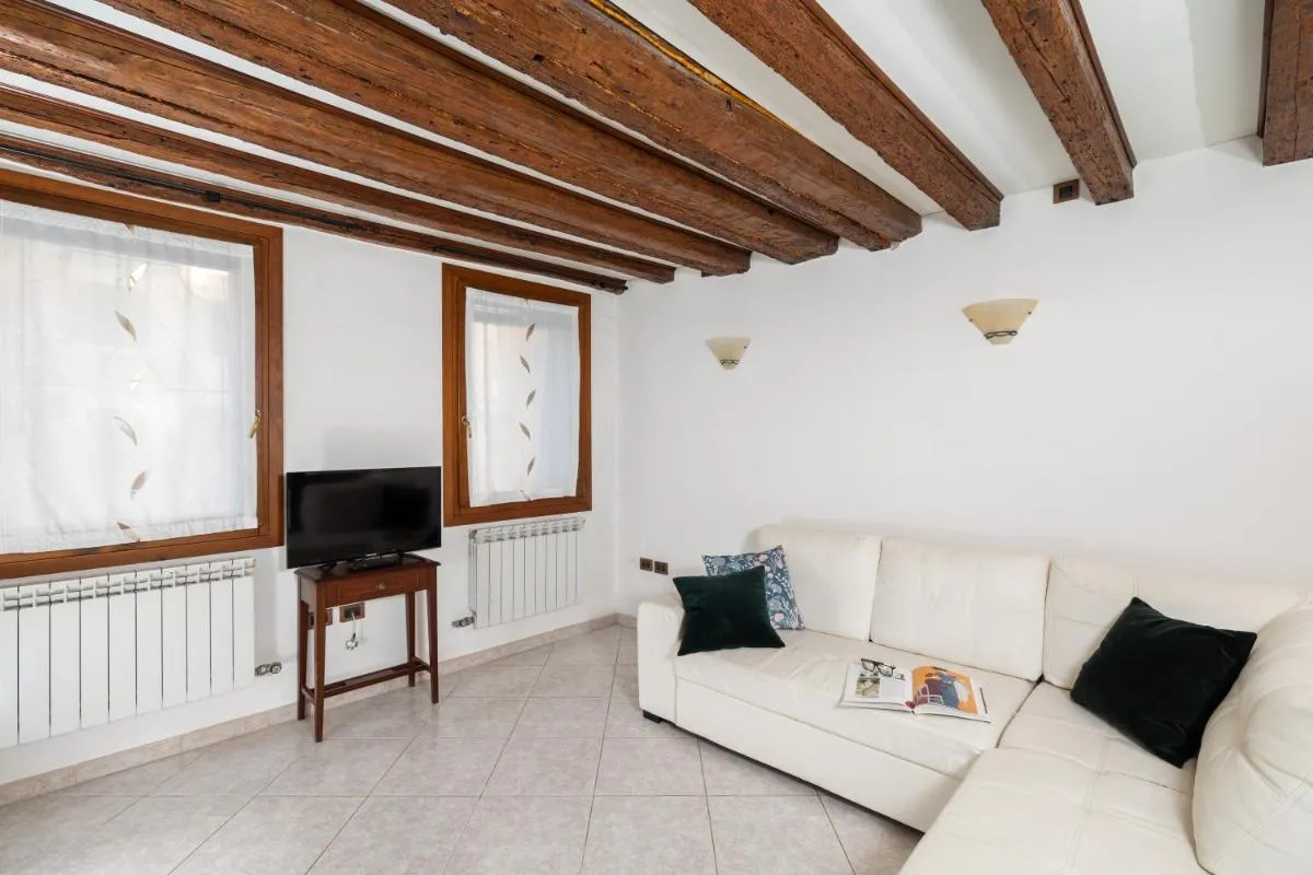 Image 4 of Ca Giardini Apartments in Biennale by Bricola Apartments