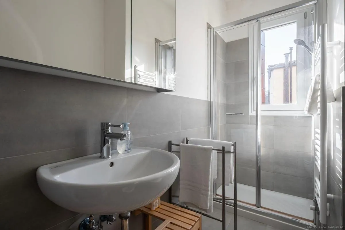 Image 2 of Ca’ Giorgia Balcony House