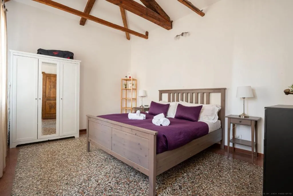 Image of Ca’ Giorgia Balcony House