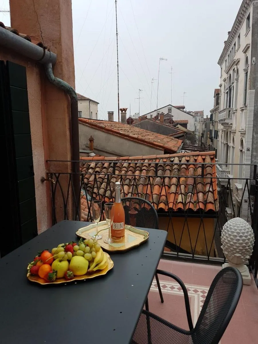 Image 3 of Cà Manzoni Apartment with Terrace