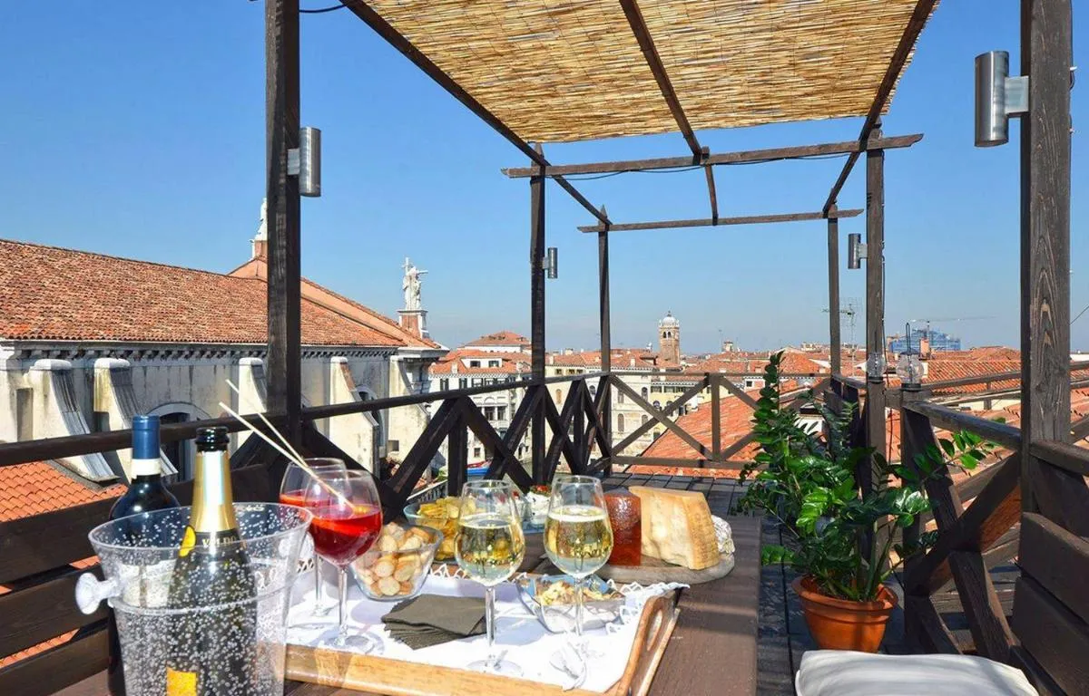 Image 3 of Cà Mocenigo Terrace