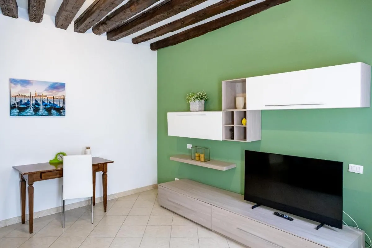 Image 2 of Ca’ Ormesini Lovely Apartment