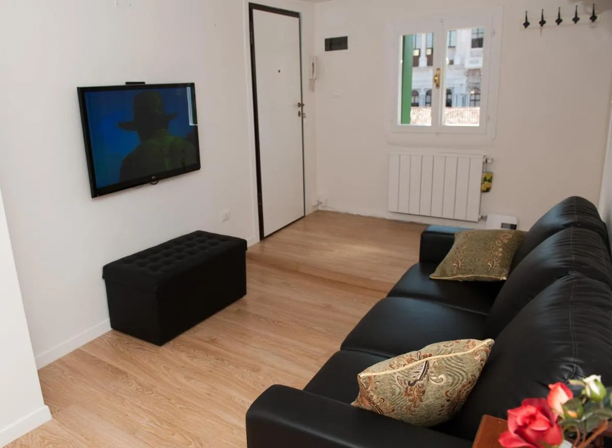 Image 2 of Ca Palazzo