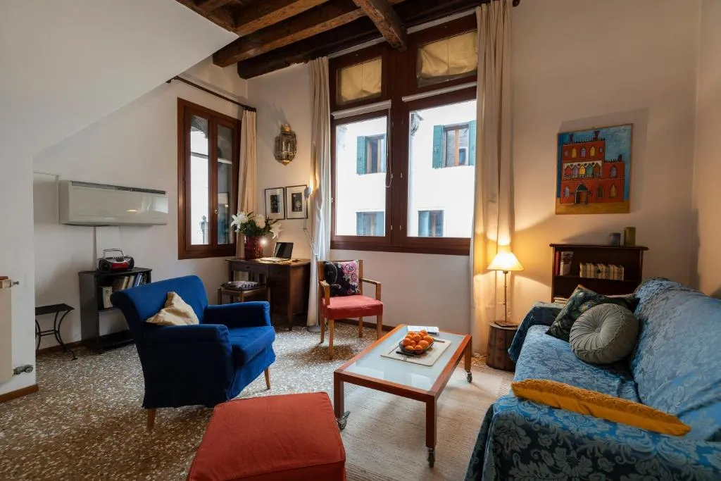 Image of Cà Paola Cozy Venice Apartment