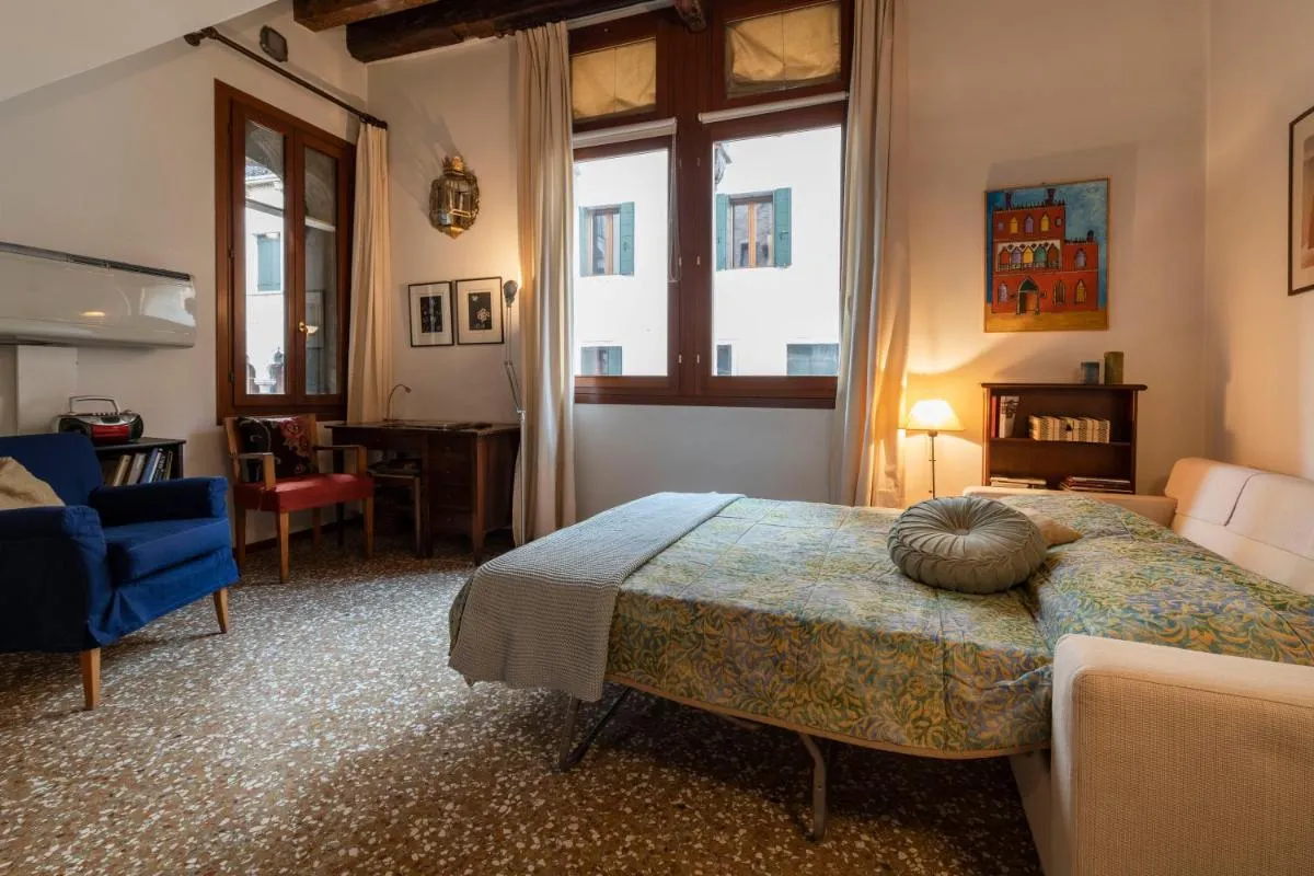 Image 1 of Cà Paola Cozy Venice Apartment