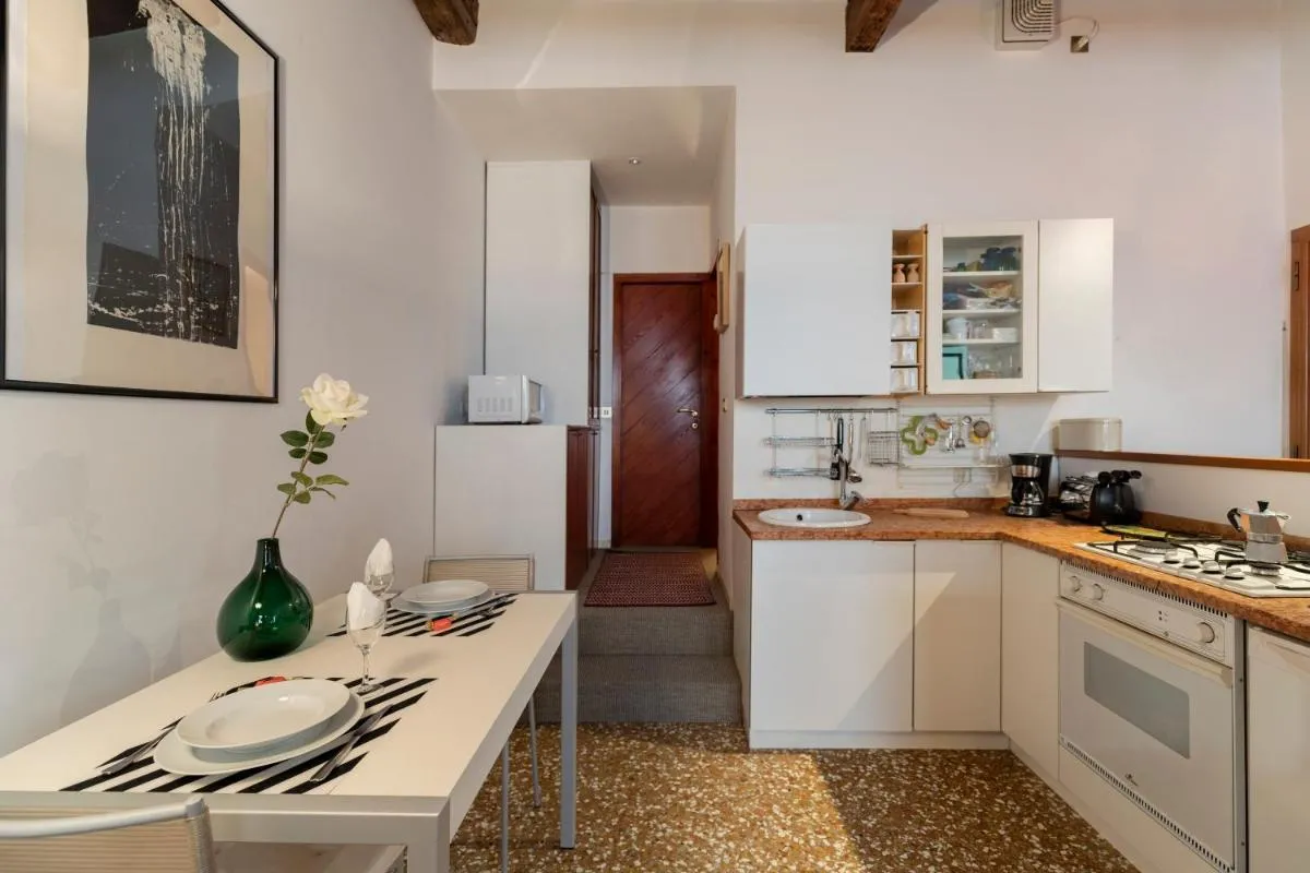 Image 3 of Cà Paola Cozy Venice Apartment
