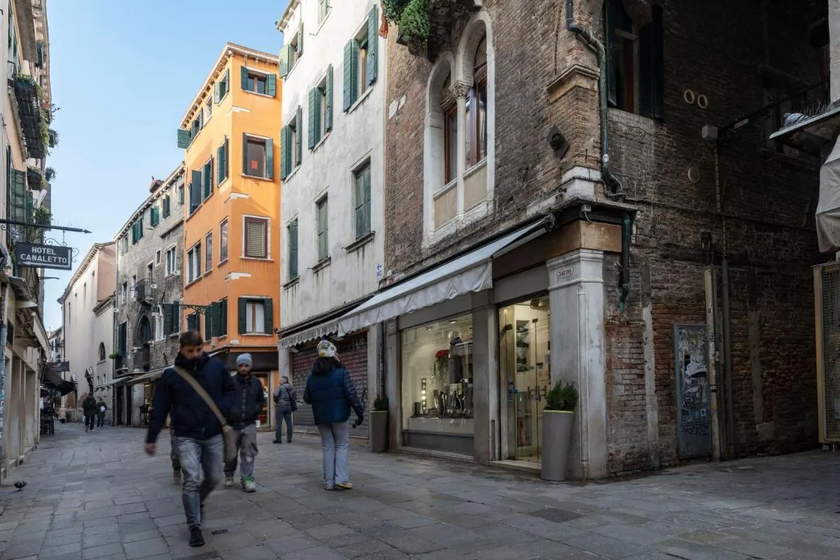 Image 5 of Cà Paola Cozy Venice Apartment