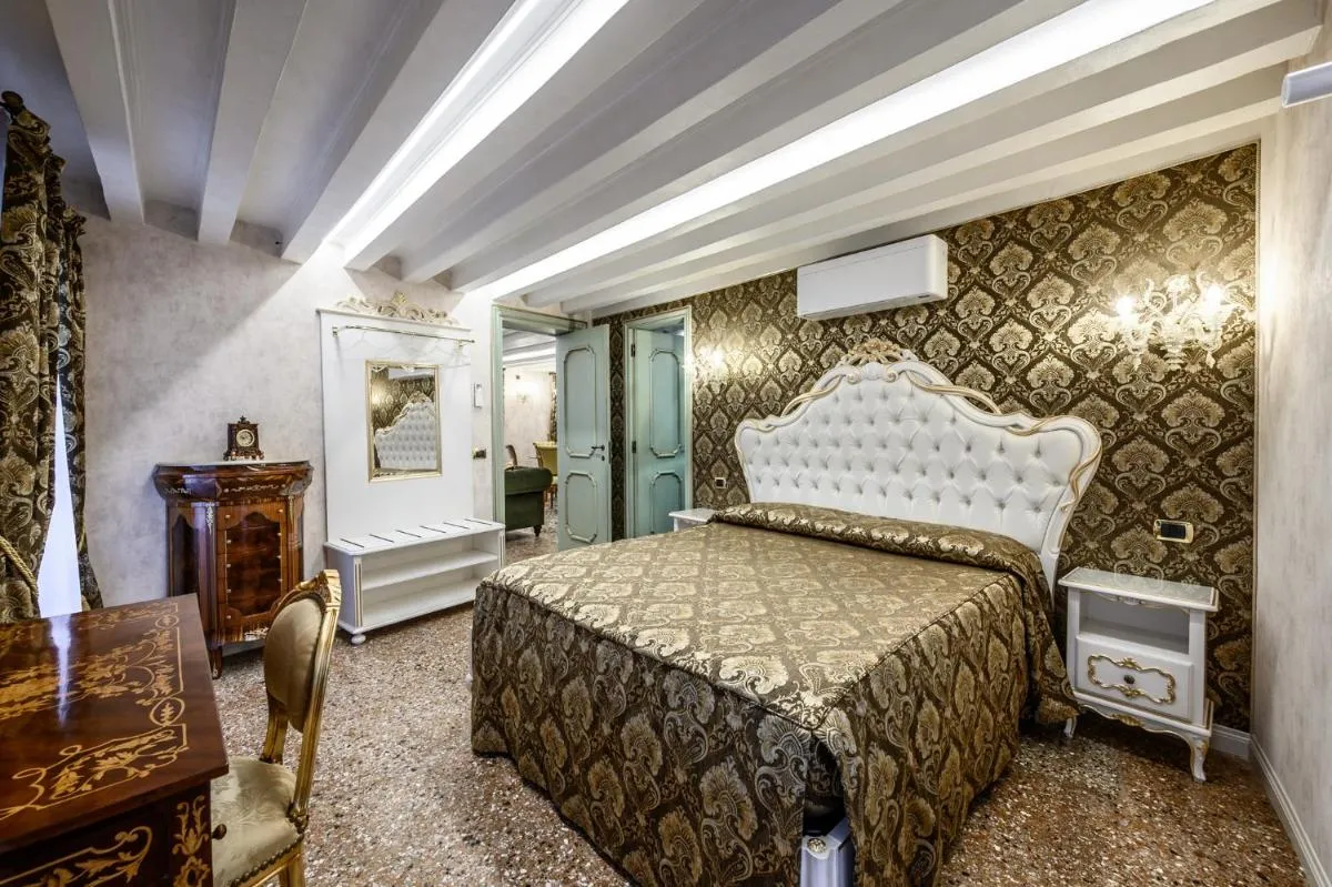 Image 3 of Cà Rialto 4122 – Luxury Terrace