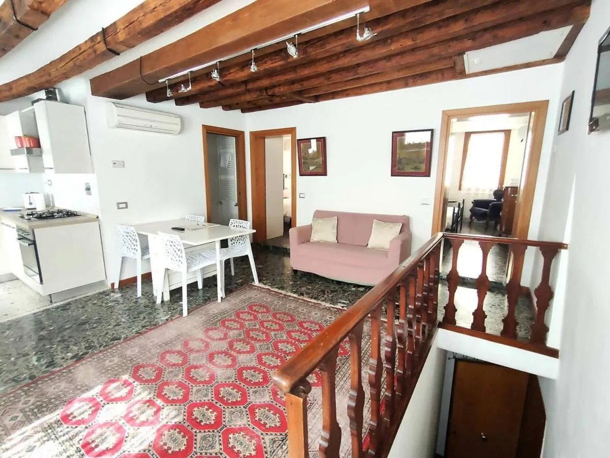 Image 2 of Ca Rialto Apt