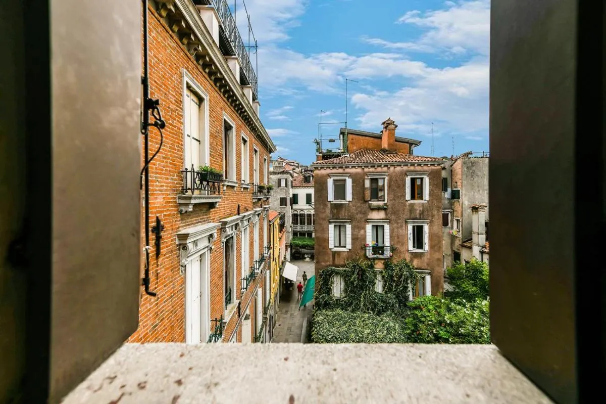 Image 1 of Ca’ Rolina a Venezia-Cannaregio