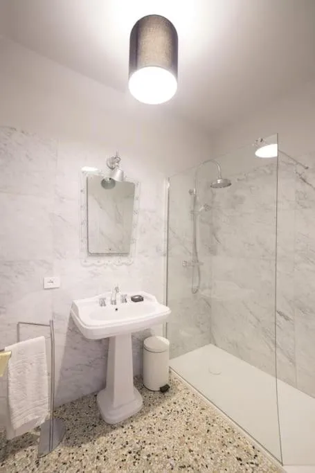 Image 3 of Ca’ dei Colori design apartment