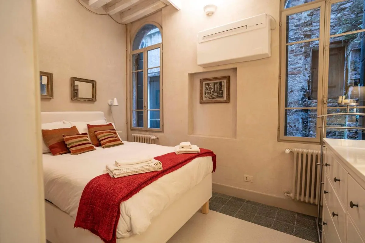 Image 6 of Cà del Console