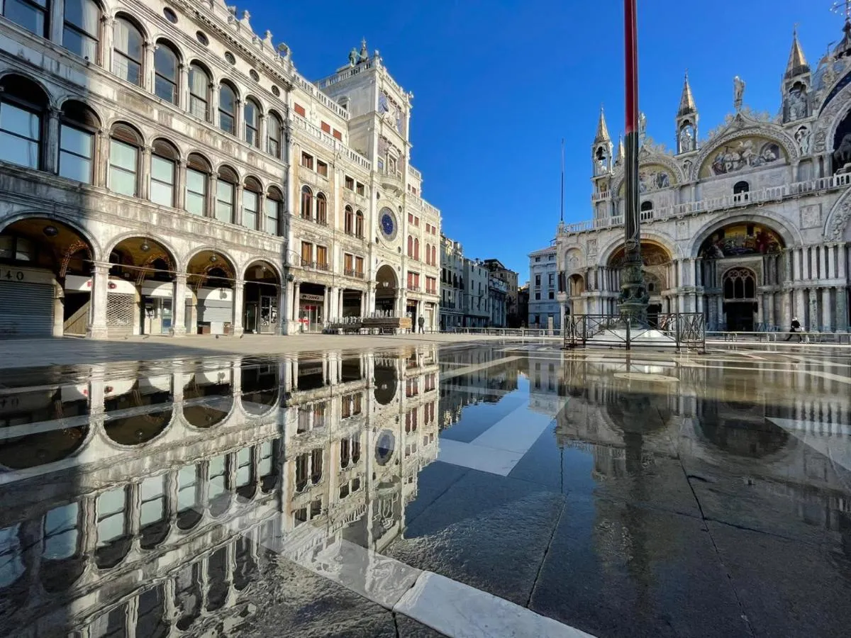 Image 5 of Ca del Mar Venice Luxury Apartments