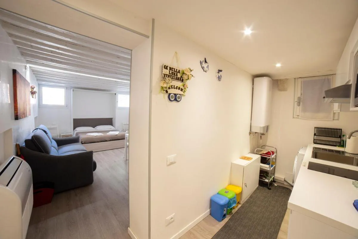 Image 3 of Ca della Luna Venexiana by Venicevillas