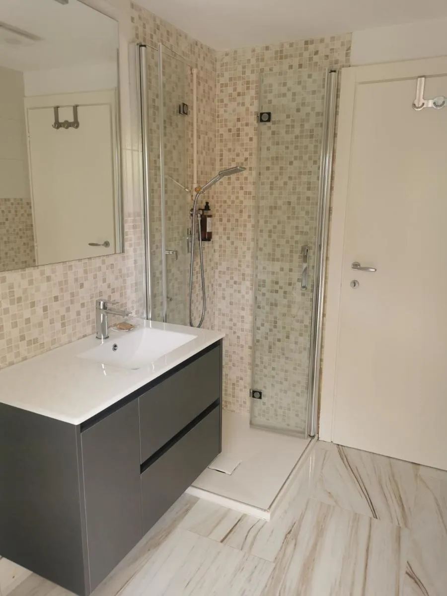 Image 4 of Calle dei Preti