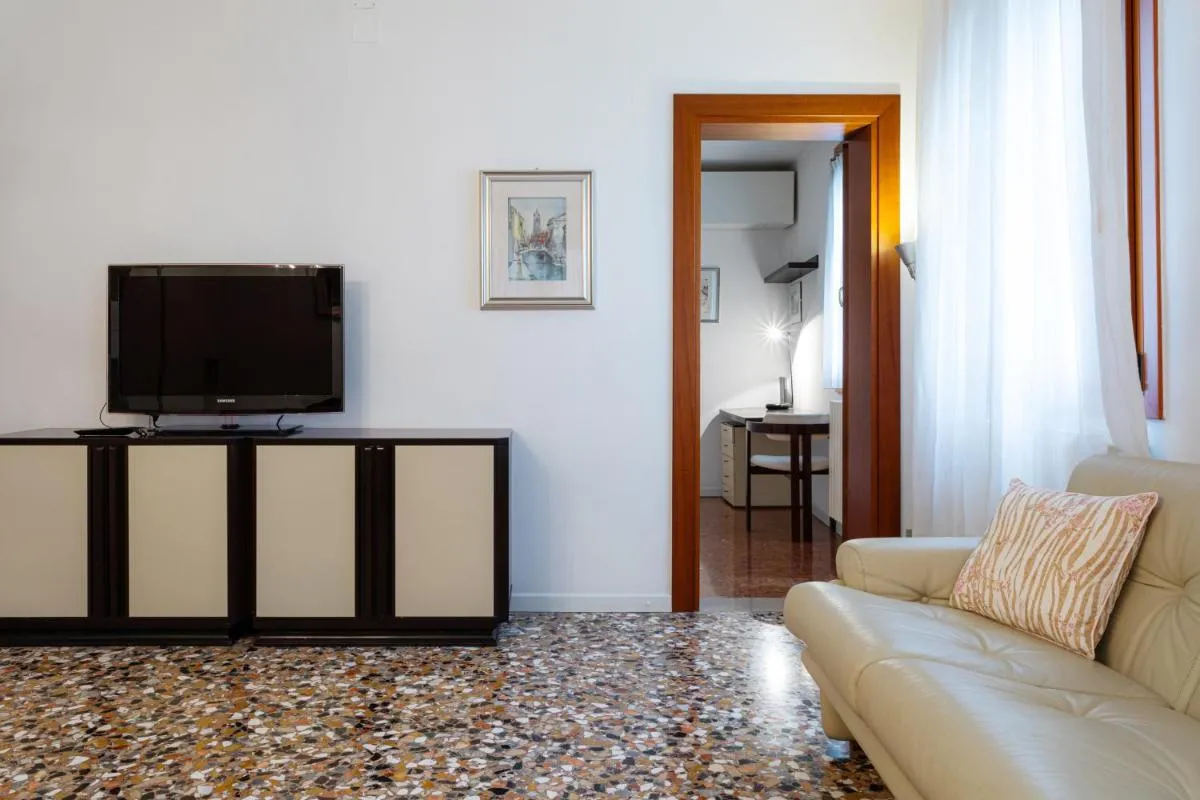 Image 2 of Canale View Apt – S. Agostino