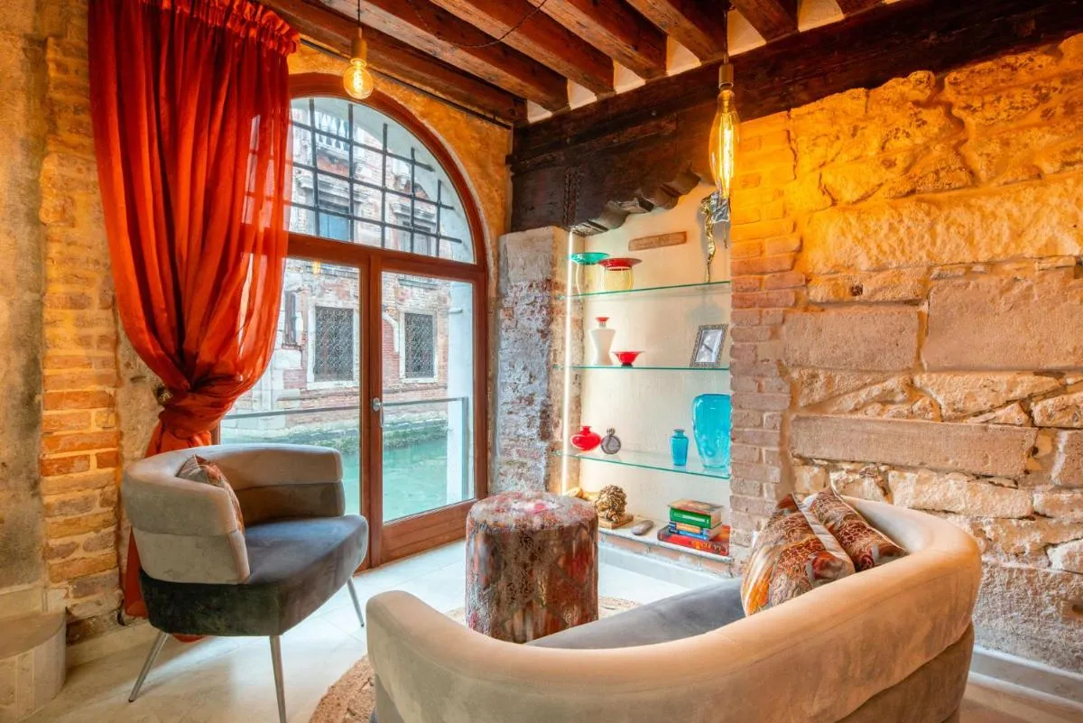 Image 2 of Casa Manina sul Ponte – Your private Canal View