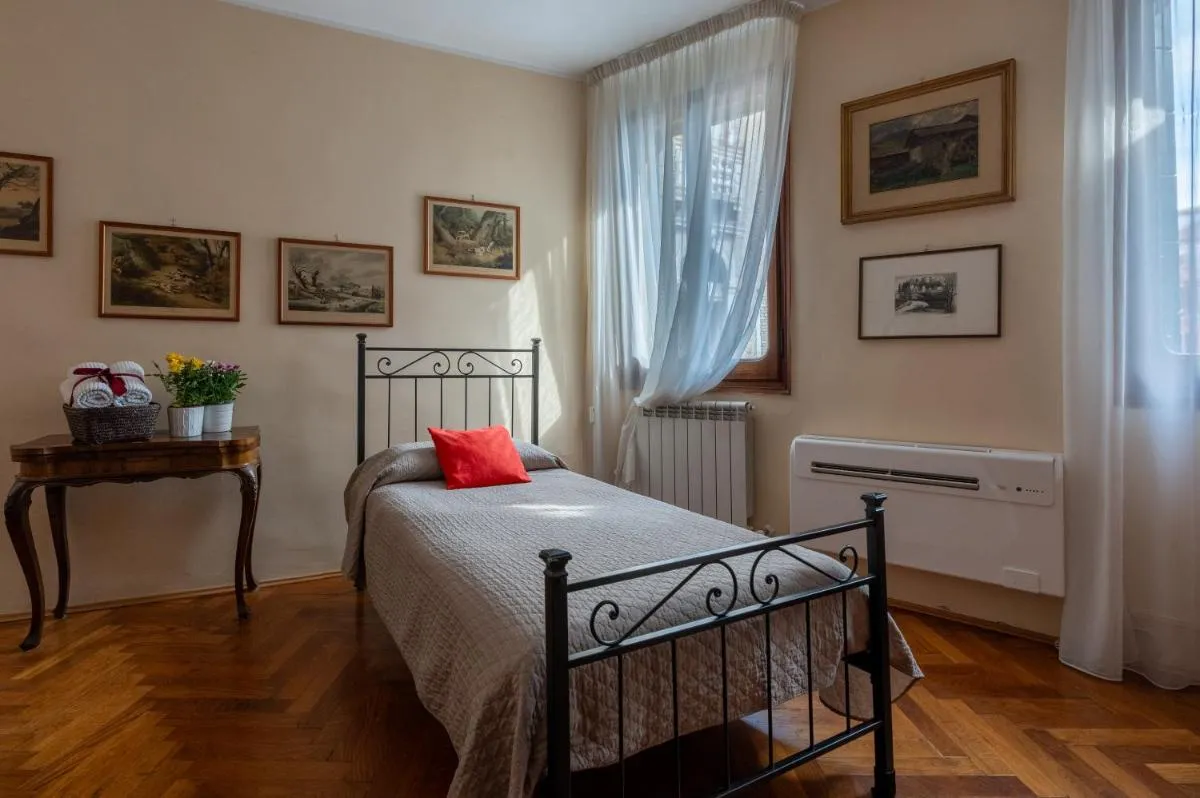 Image 1 of CasaMisa Formosa 5193